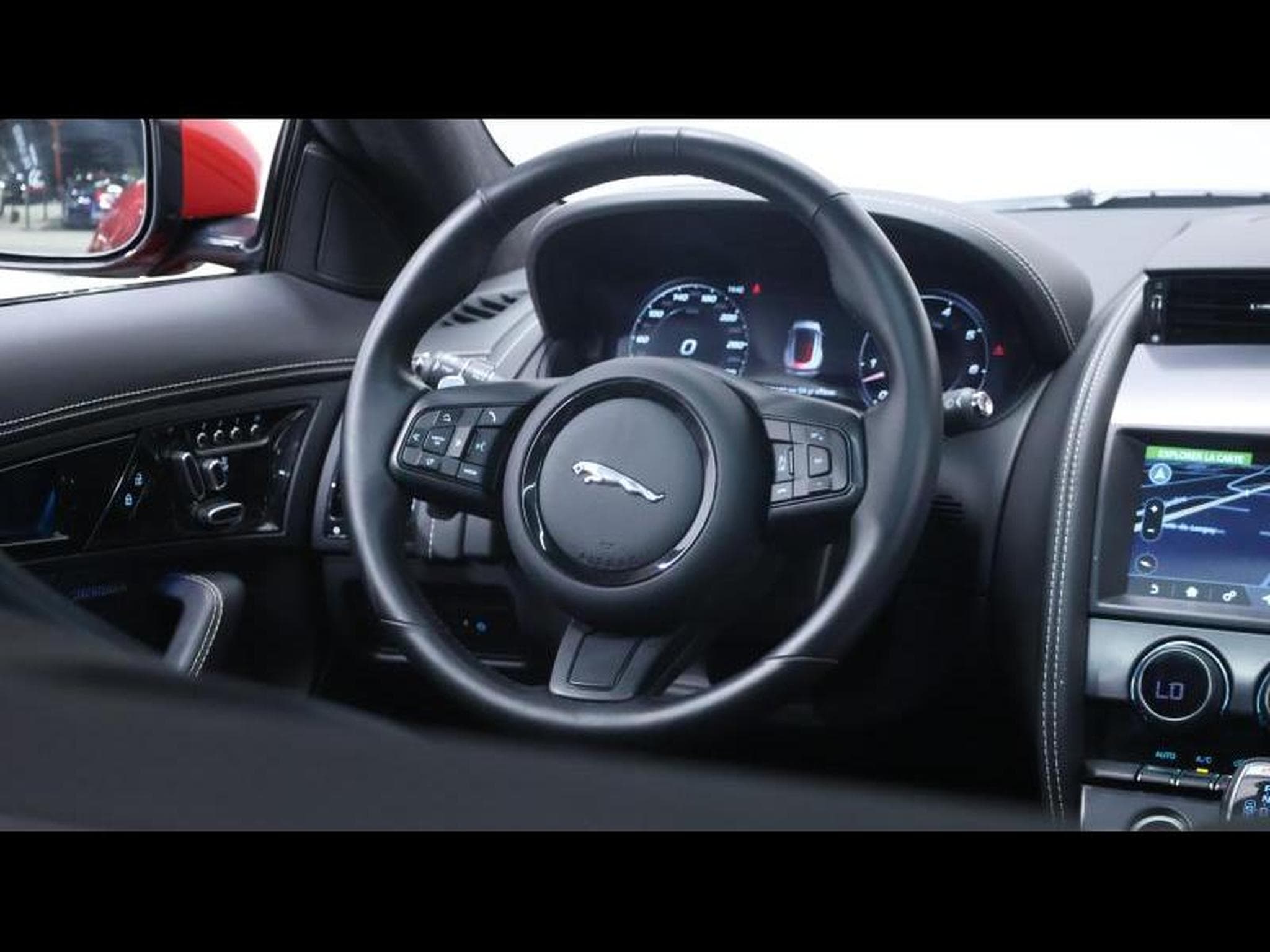 Jaguar F-Type P450 R-Dynamic RWD Auto (2024) - Photo 19