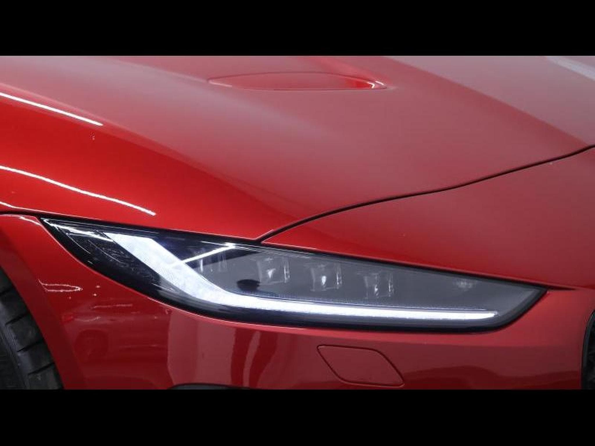 Jaguar F-Type P450 R-Dynamic RWD Auto (2024) - Photo 9