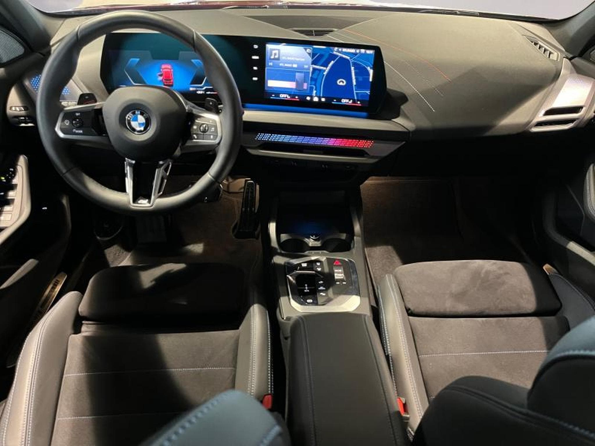 BMW 120 120 Hatch M Sport (2025) - Foto 9