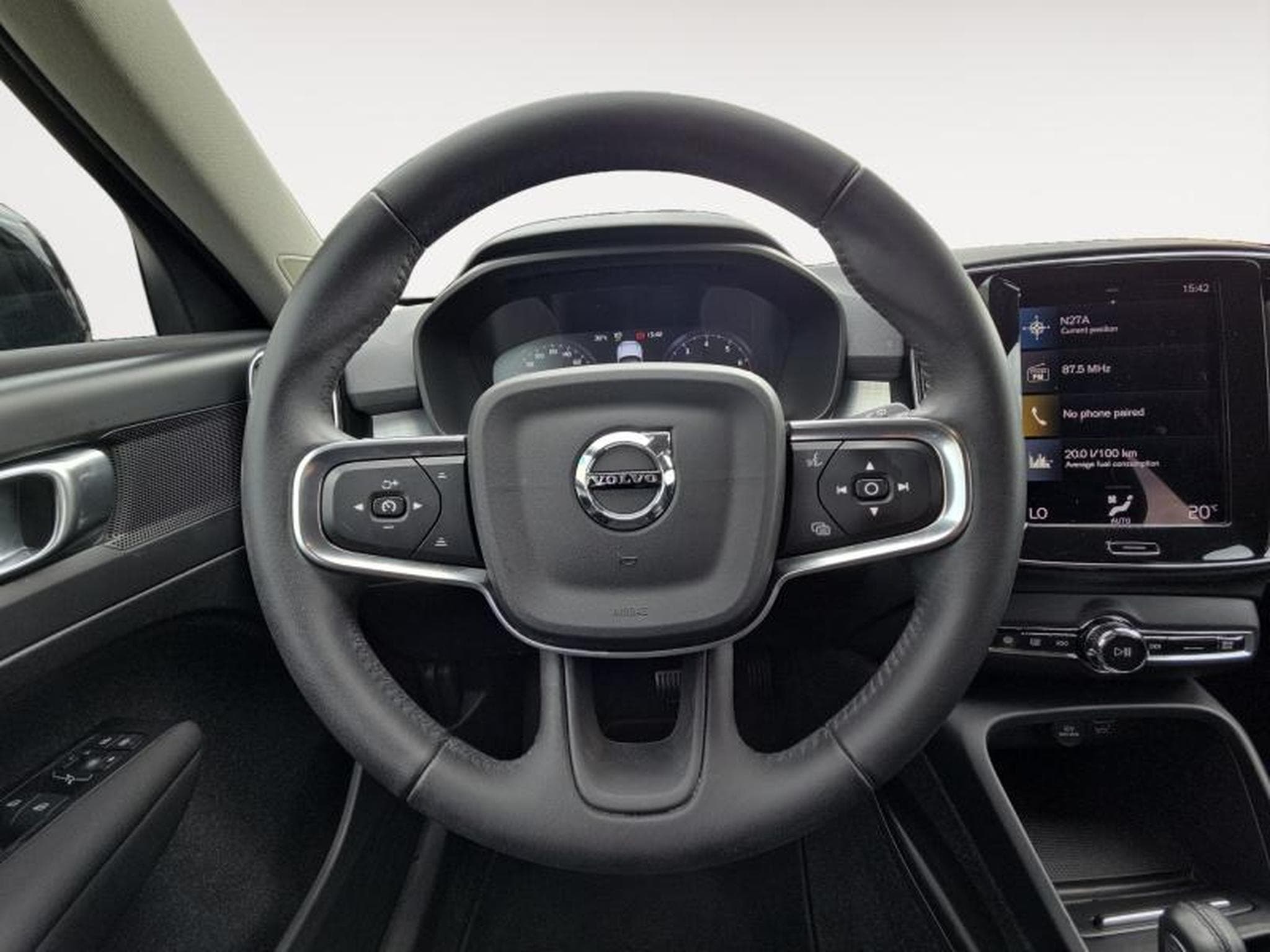 Volvo XC40 T3 momentum / Essence (2021) - Foto 12