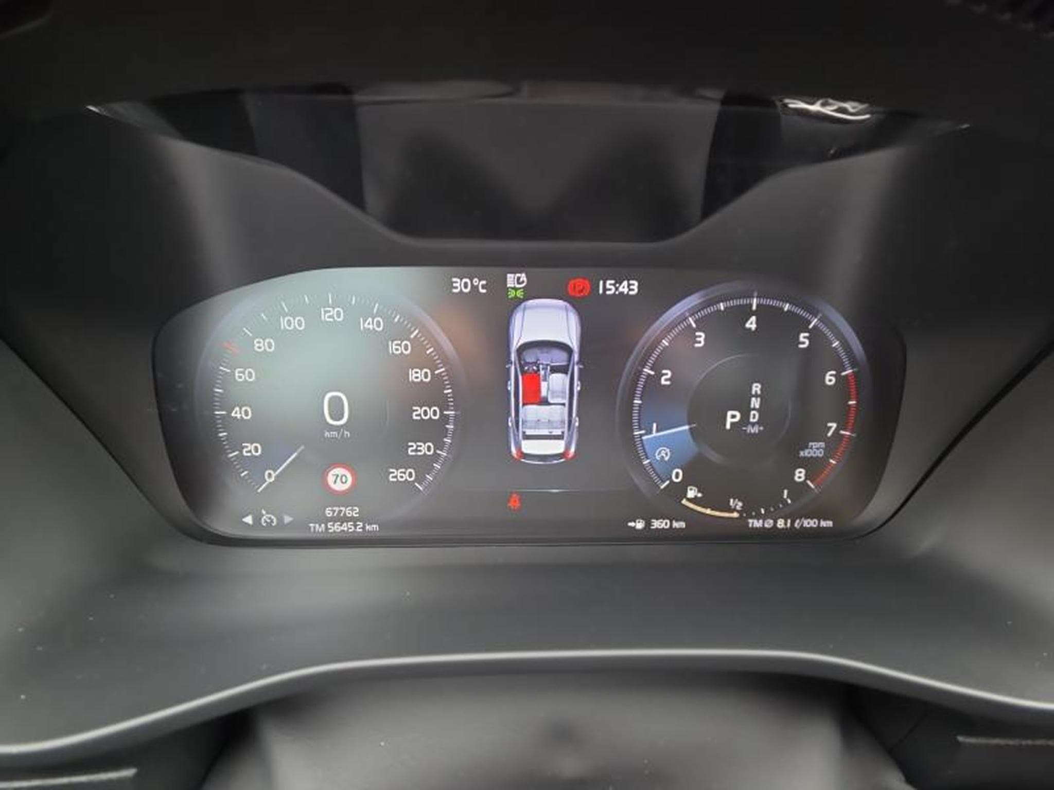 Volvo XC40 T3 momentum / Essence (2021) - Foto 18