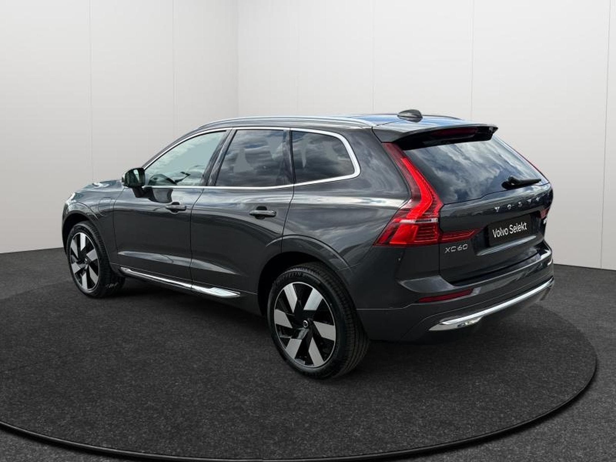Volvo XC60 T6 Ultra Bright / Hybride BOWERS WILKINS  KIT HIVER INCLUS (2025) - Photo 5