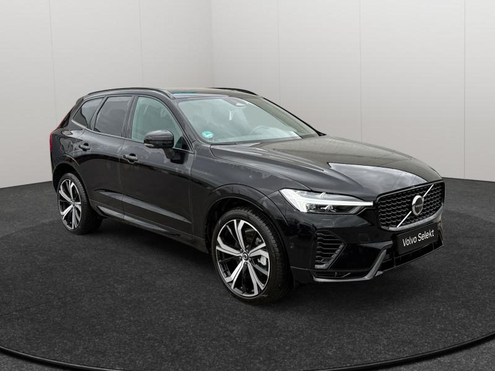 Volvo XC60 T8 Plus Dark / Hybride FOUR-C 21\' KIT HIVER INCLUS (2025) - Photo 8