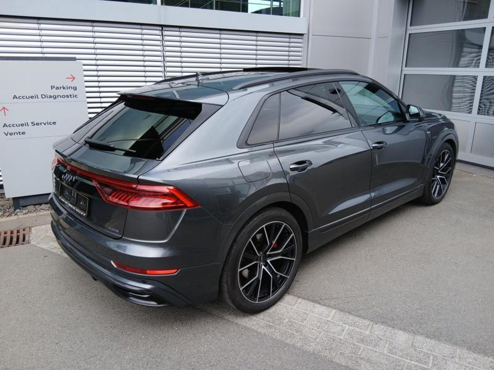 Audi Q8 50 TDI quattro tiptronic (2023) - Foto 4