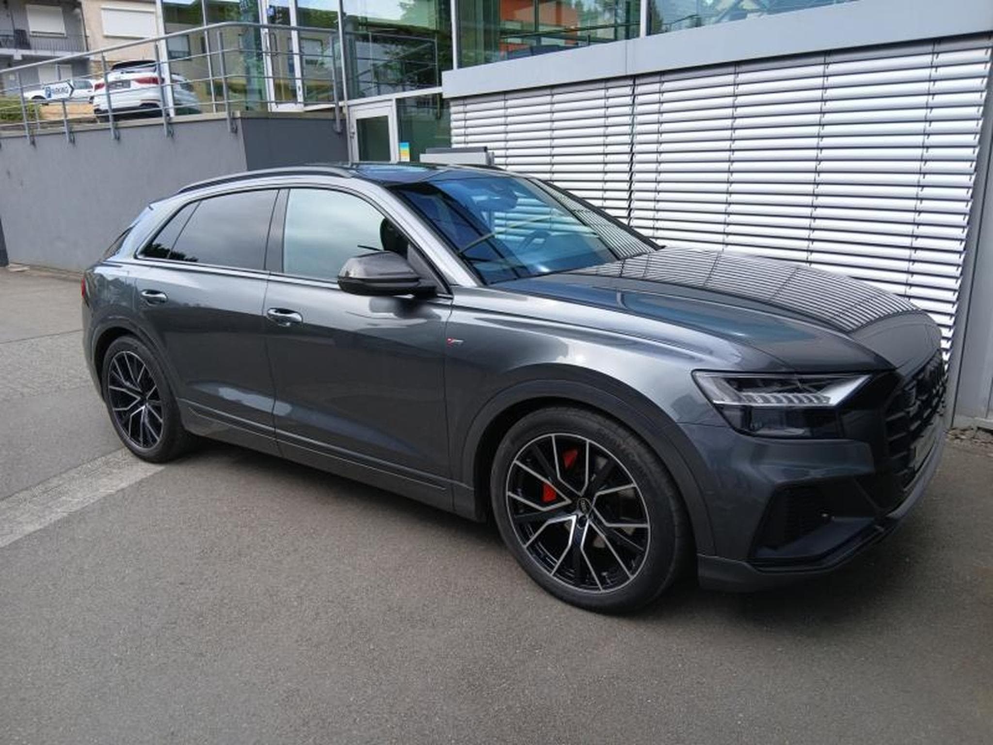 Audi Q8 50 TDI quattro tiptronic (2023) - Foto 5