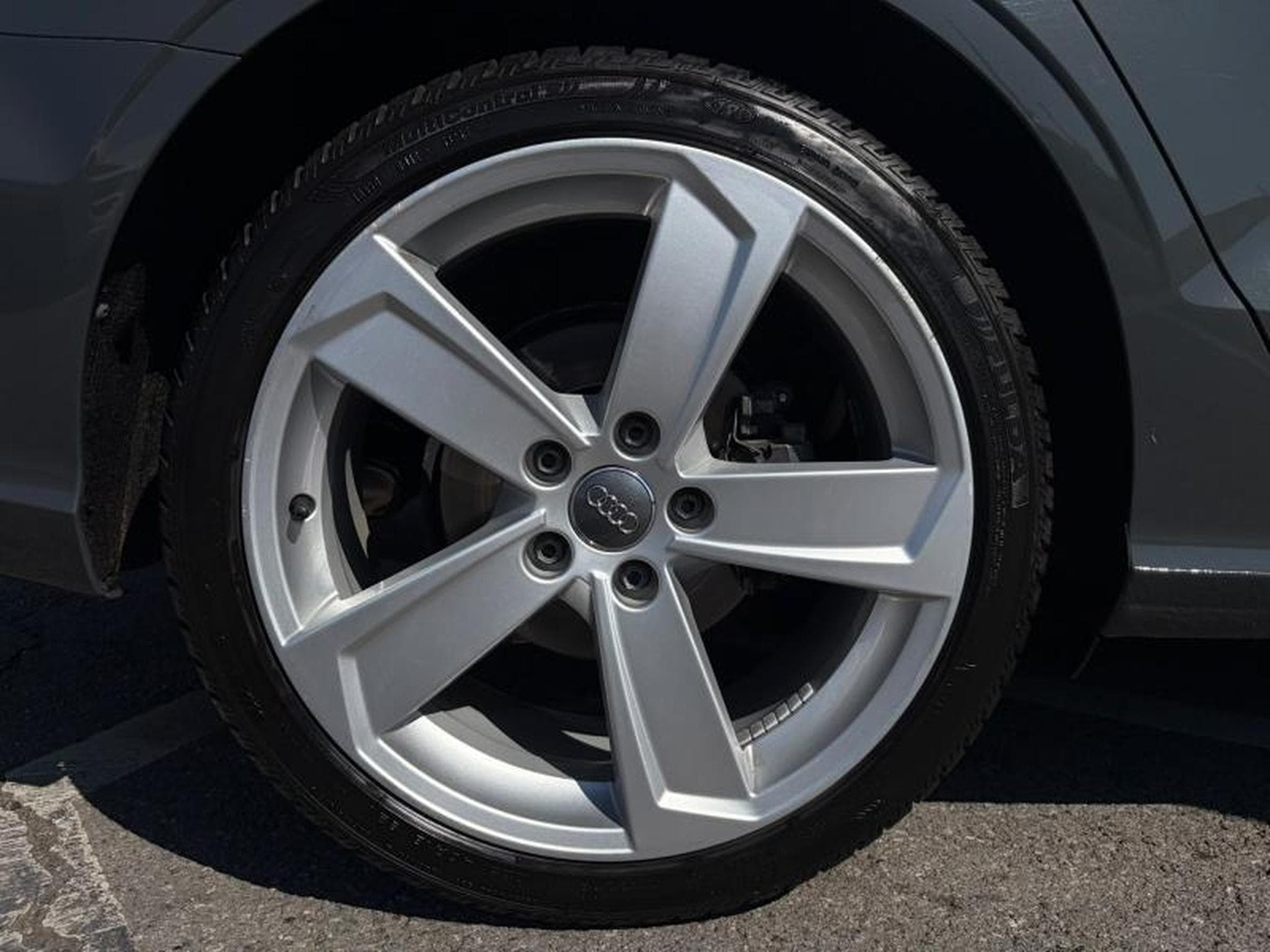 Audi A3 Berline Sport (2019) - Photo 5