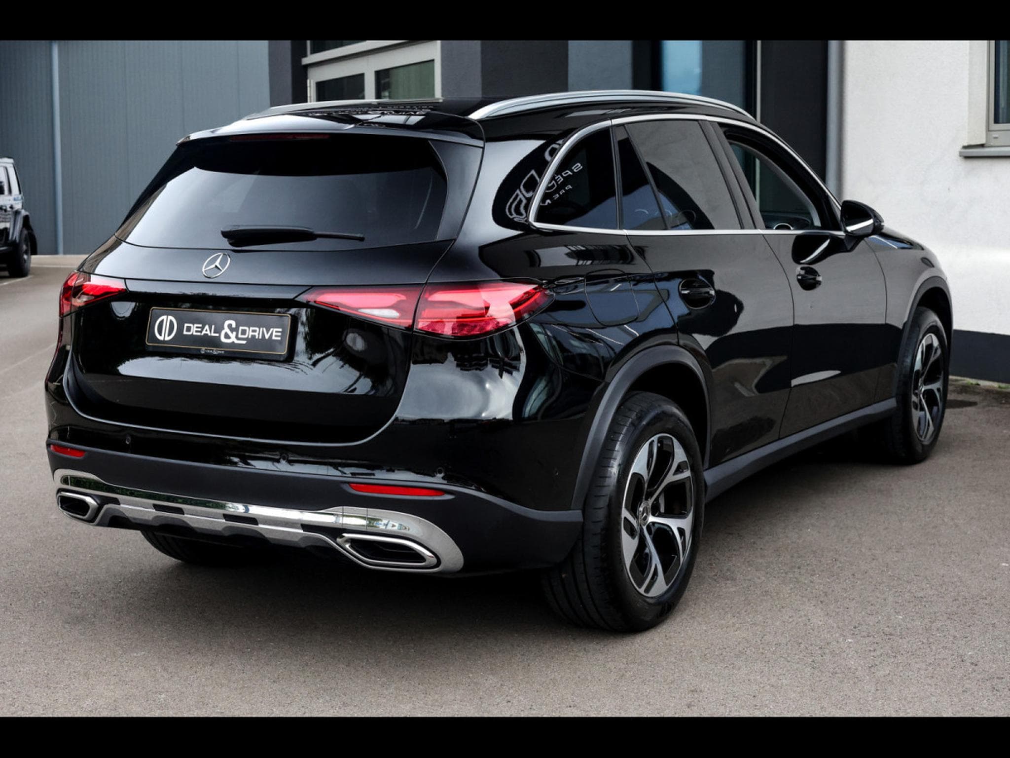 Mercedes GLC 300 DE 4MATIC AVANTGARDE (2024) - Foto 7