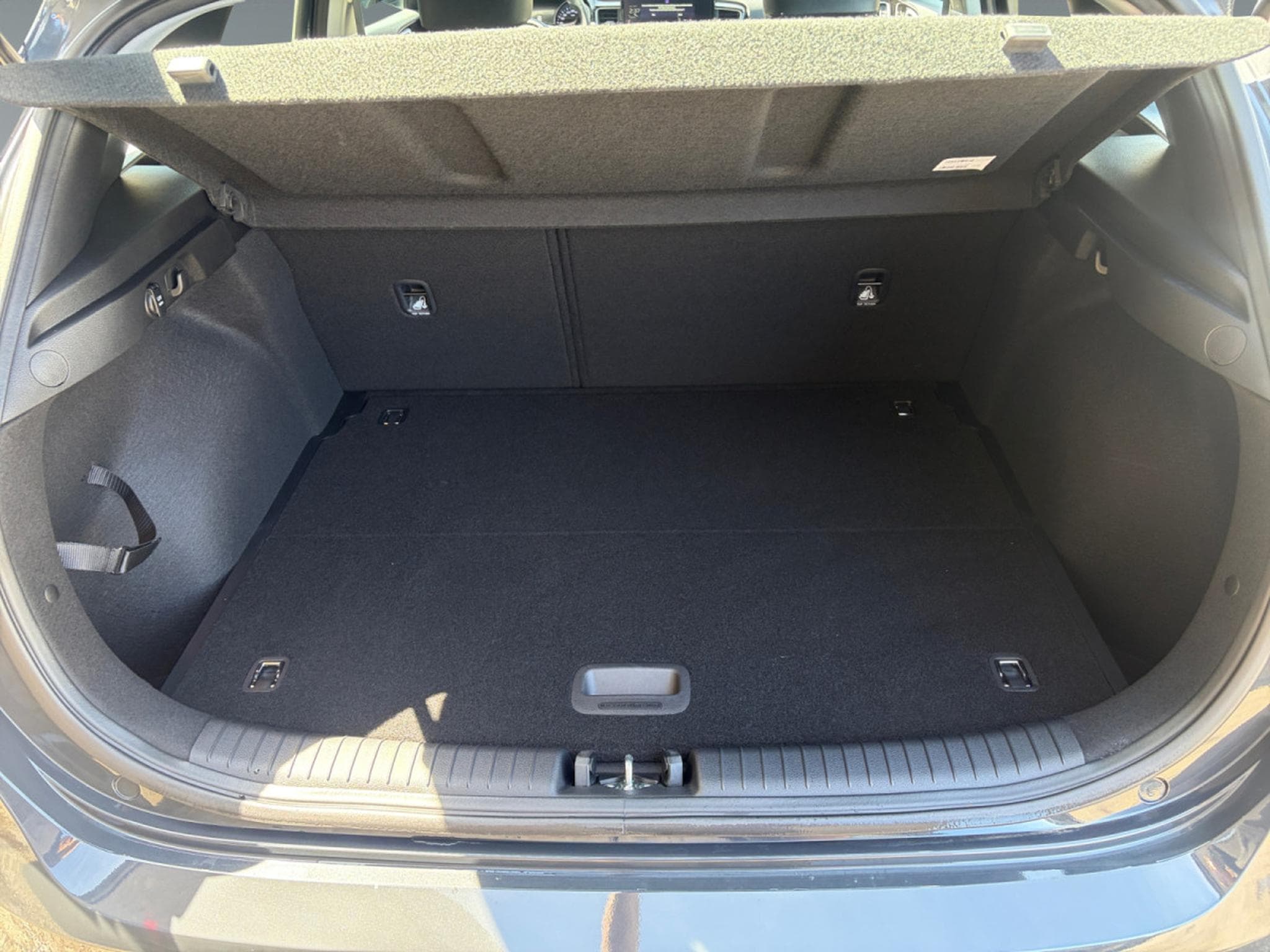 Kia Ceed Pulse 1.0 T-GDi 100 MT6 (2026) - Foto 18