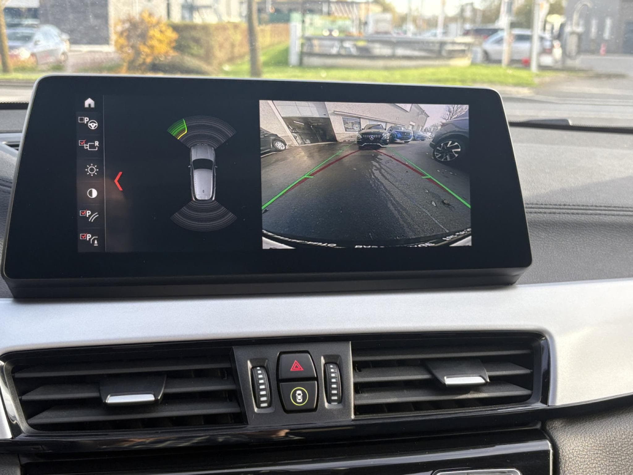 BMW X2 XDRIVE 25E PHEV  * GARANTIE 36 MOIS EUROPÉENNE * (2022) - Photo 17