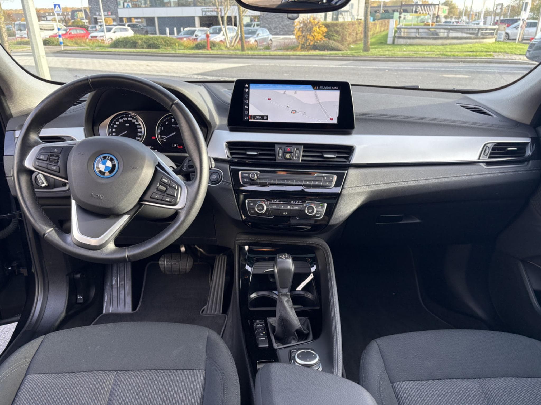 BMW X2 XDRIVE 25E PHEV  * GARANTIE 36 MOIS EUROPÉENNE * (2022) - Photo 2