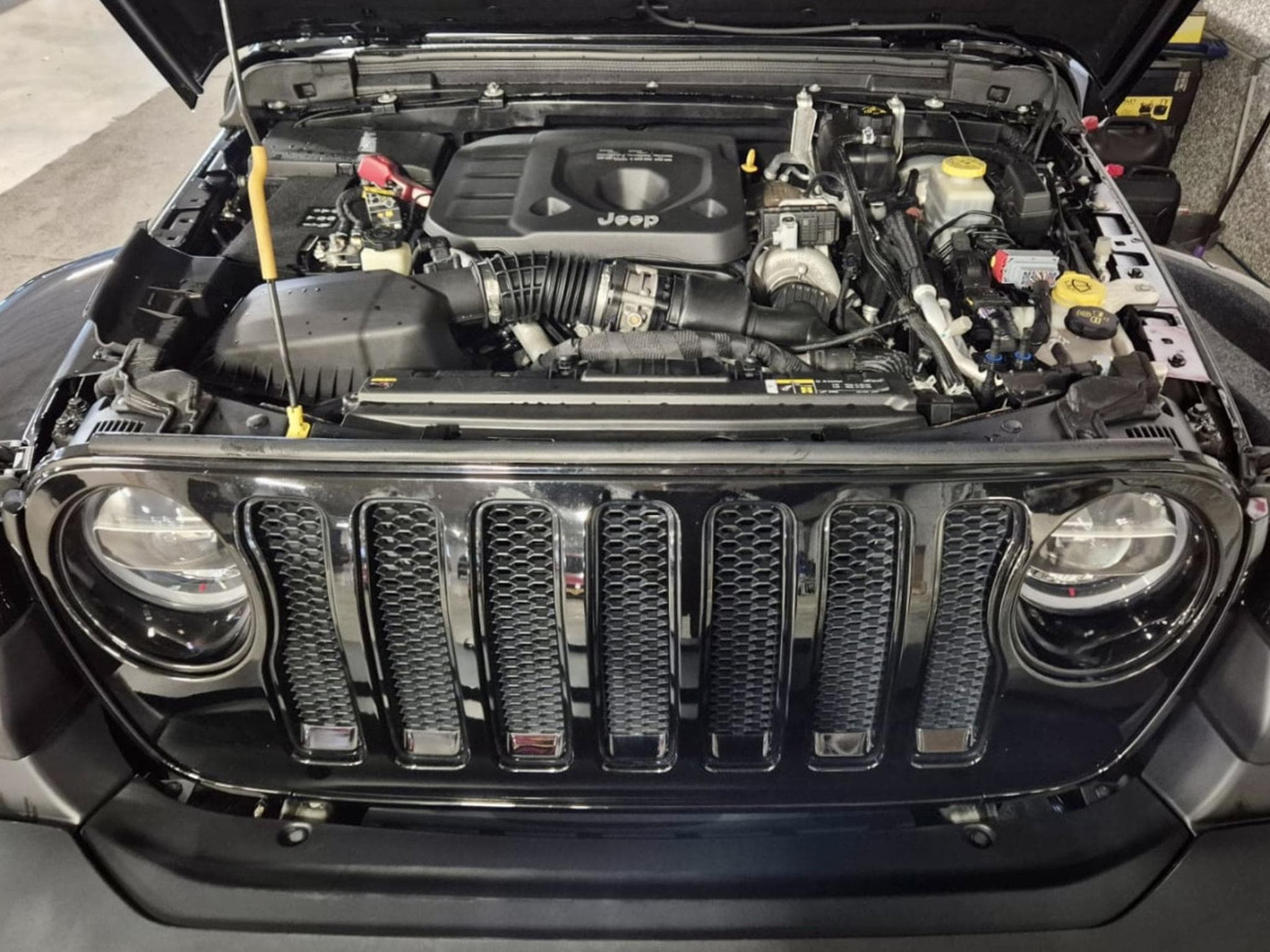 Jeep Wrangler 2.2 CRDi UNLIMITED SAHARA TRAIL RATED 4X4 CUIR NAVI (2021) - Photo 12