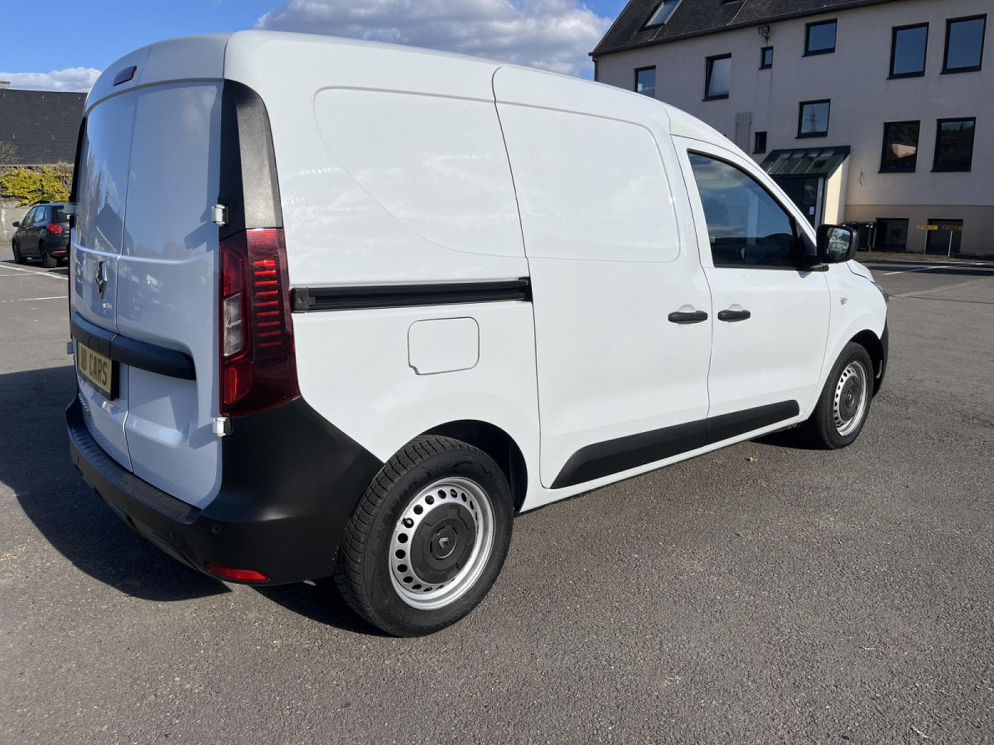 Renault Express 1.5 Extra Blue 95 dci PDC Clim (2023) - Foto 11