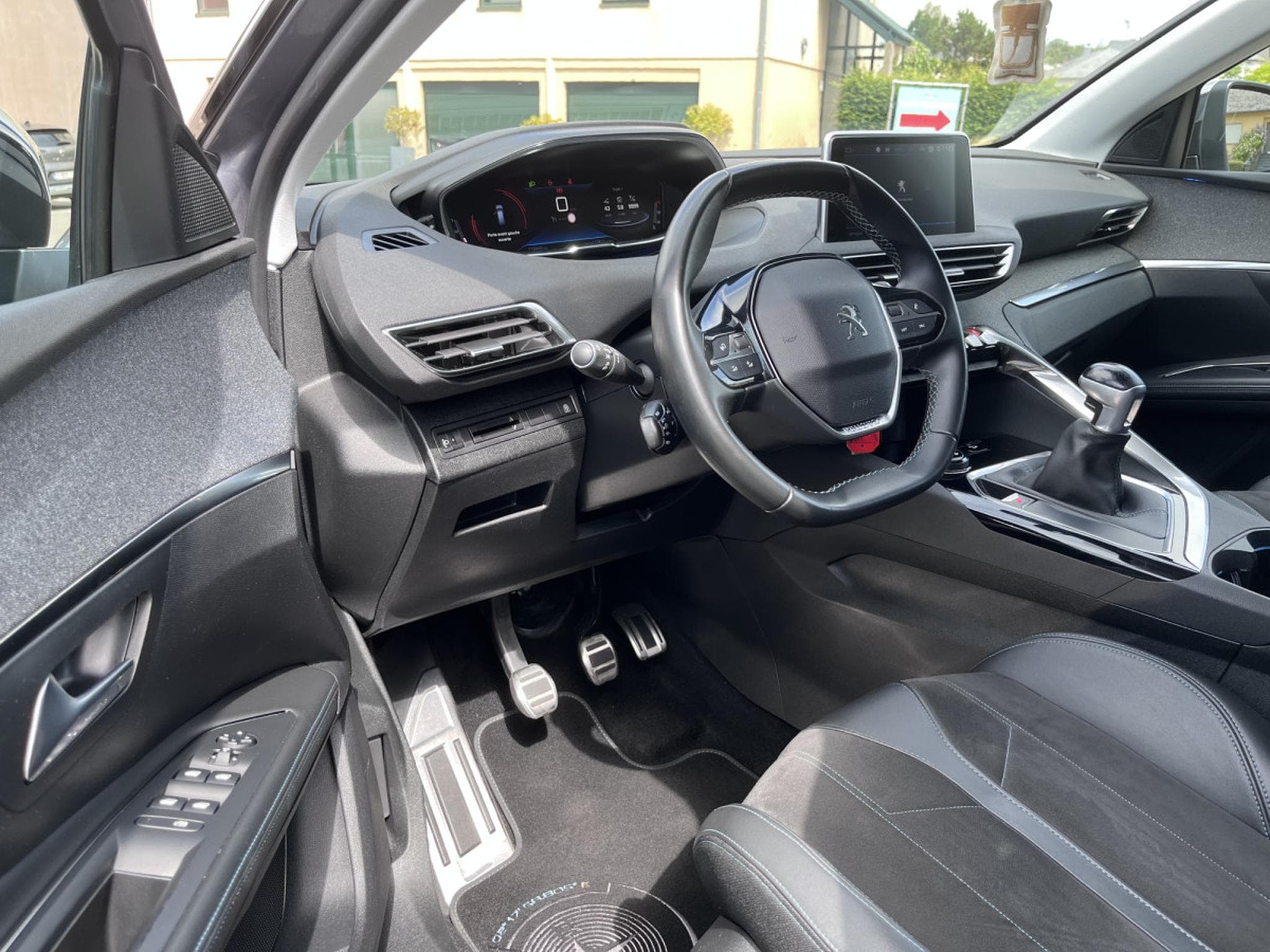 Peugeot 5008 1.5 BlueHdi Crossway 130cv 7 Places (2020) - Photo 15