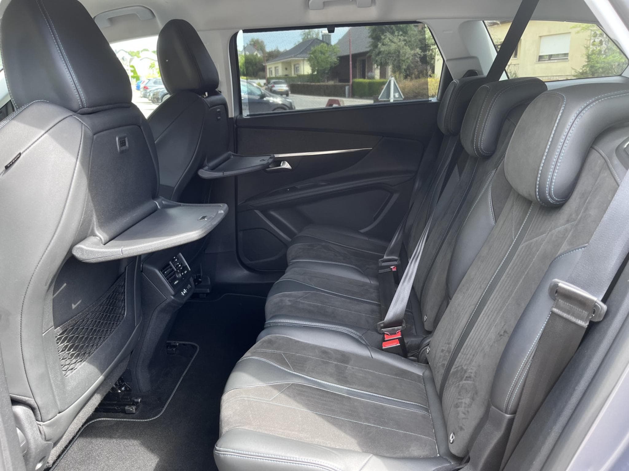 Peugeot 5008 1.5 BlueHdi Crossway 130cv 7 Places (2020) - Photo 21