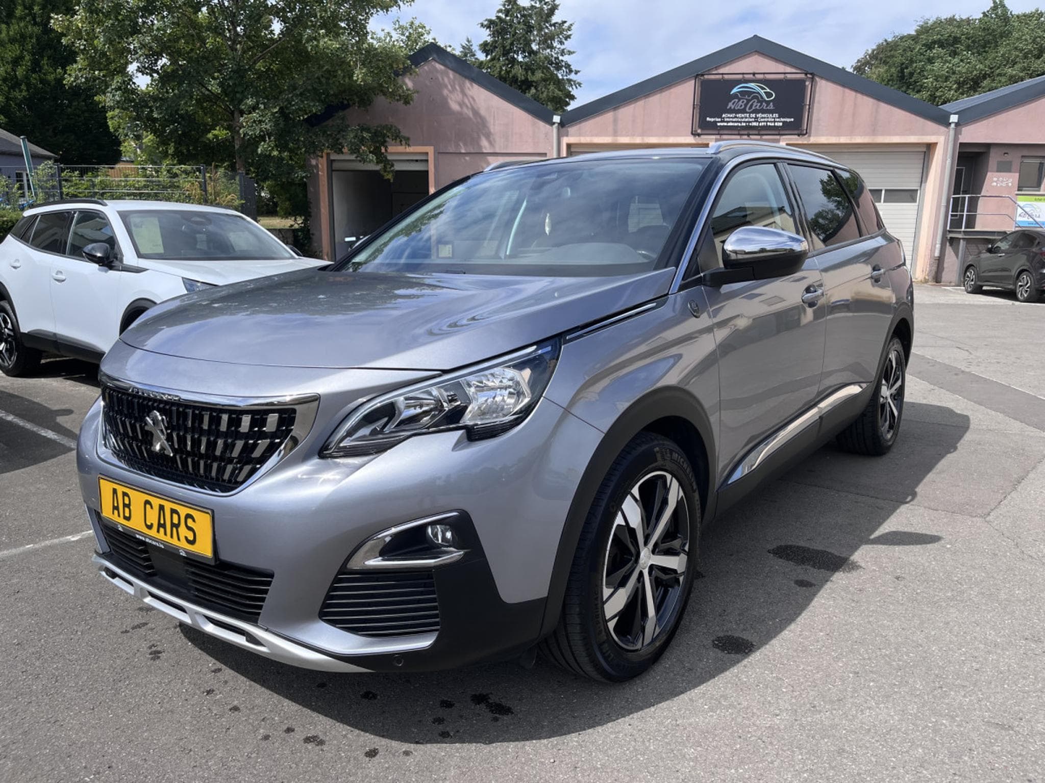Peugeot 5008 1.5 BlueHdi Crossway 130cv 7 Places (2020) - Photo 25