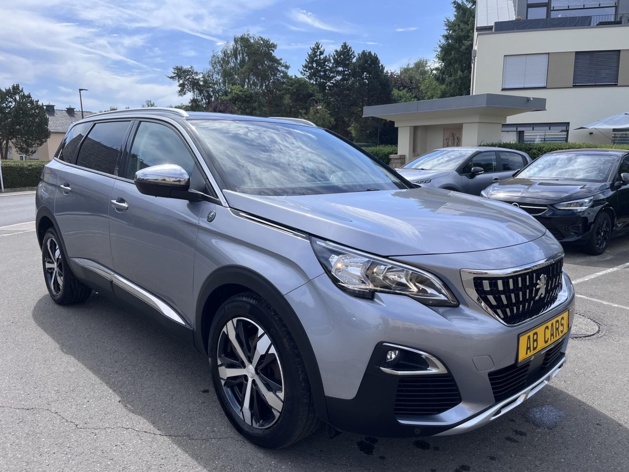 Peugeot 5008 1.5 BlueHdi Crossway 130cv 7 Places (2020) - Photo 3