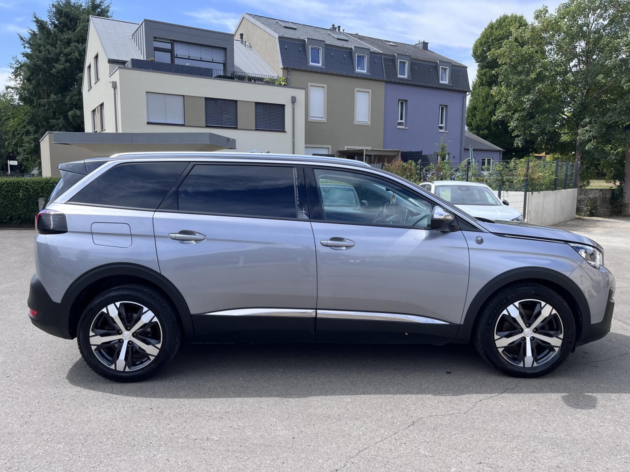 Peugeot 5008 1.5 BlueHdi Crossway 130cv 7 Places (2020) - Photo 4