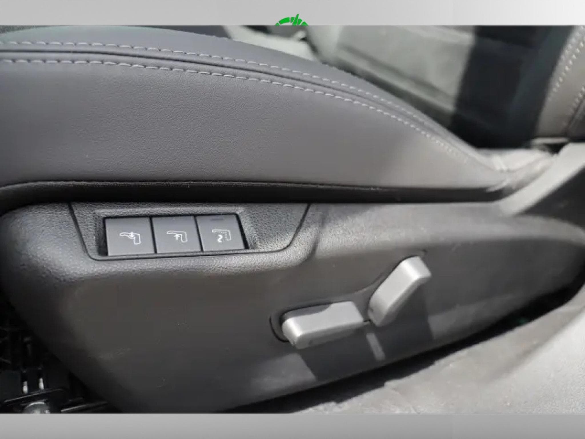 Fiat 600 HYBRID SPORT 1.2 (2026) - Foto 11
