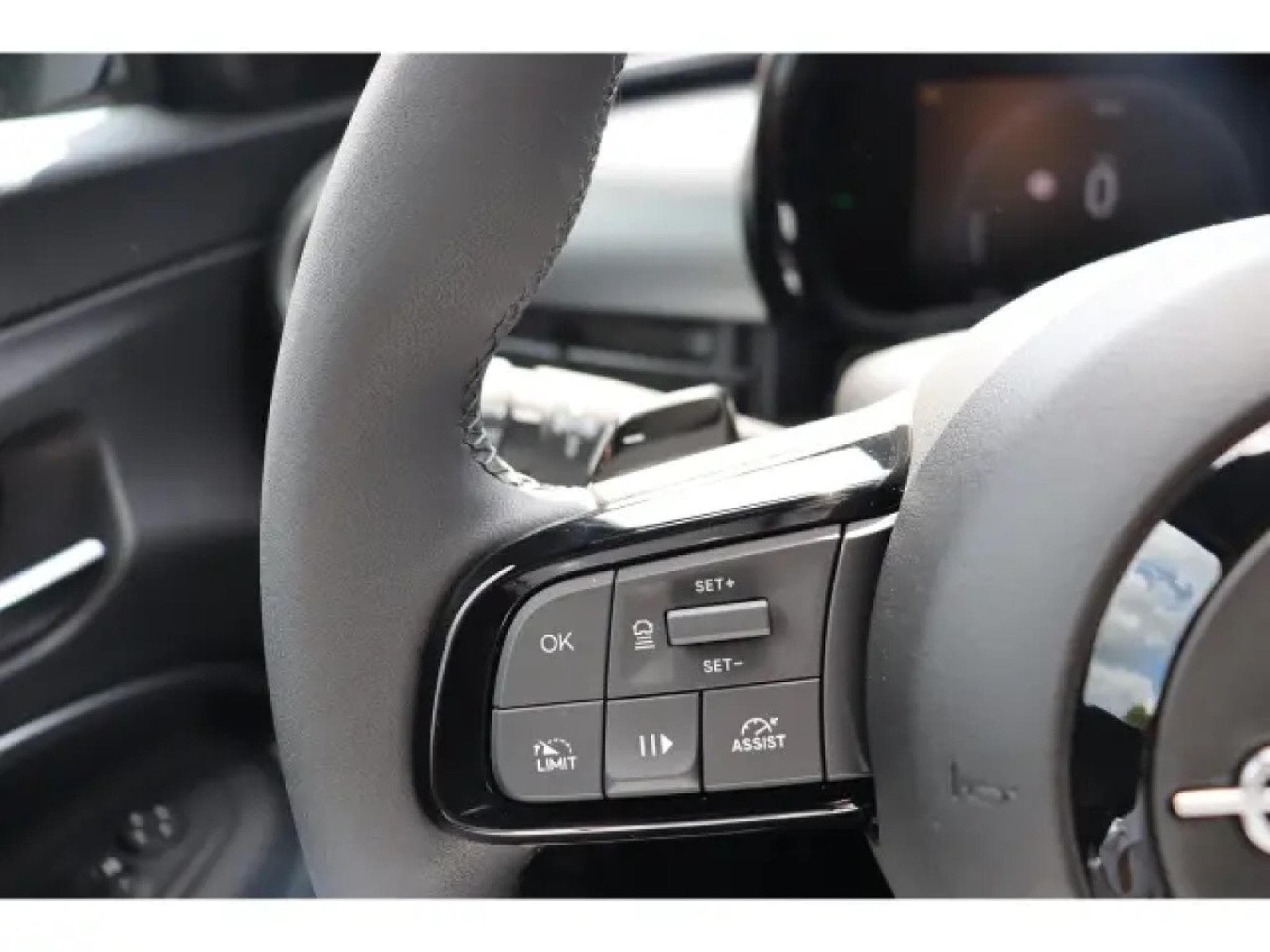 Fiat 600 HYBRID SPORT 1.2 (2026) - Foto 15