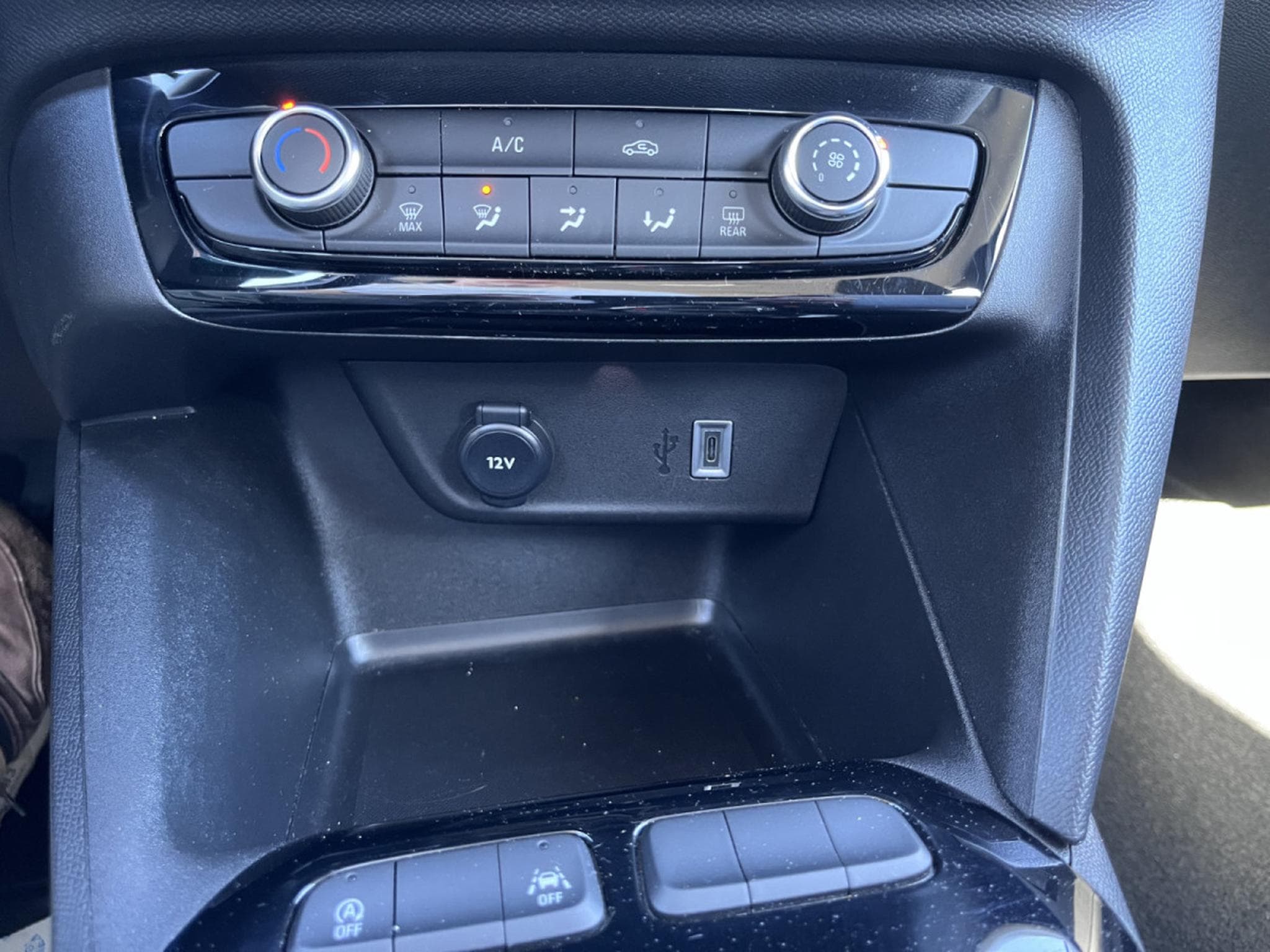 Opel Corsa 1.2 Turbo 100cv Automatique "Edition" Tempomat Camera (2025) - Photo 13