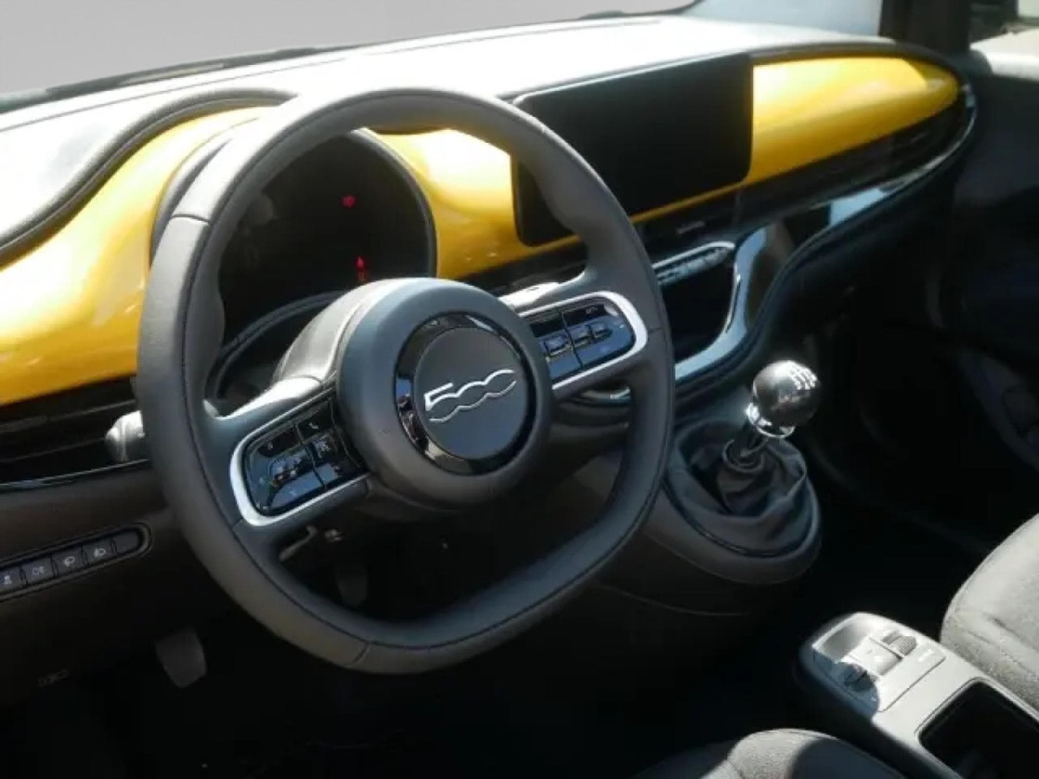 Fiat 500 HYBRID ICON (2026) - Photo 10