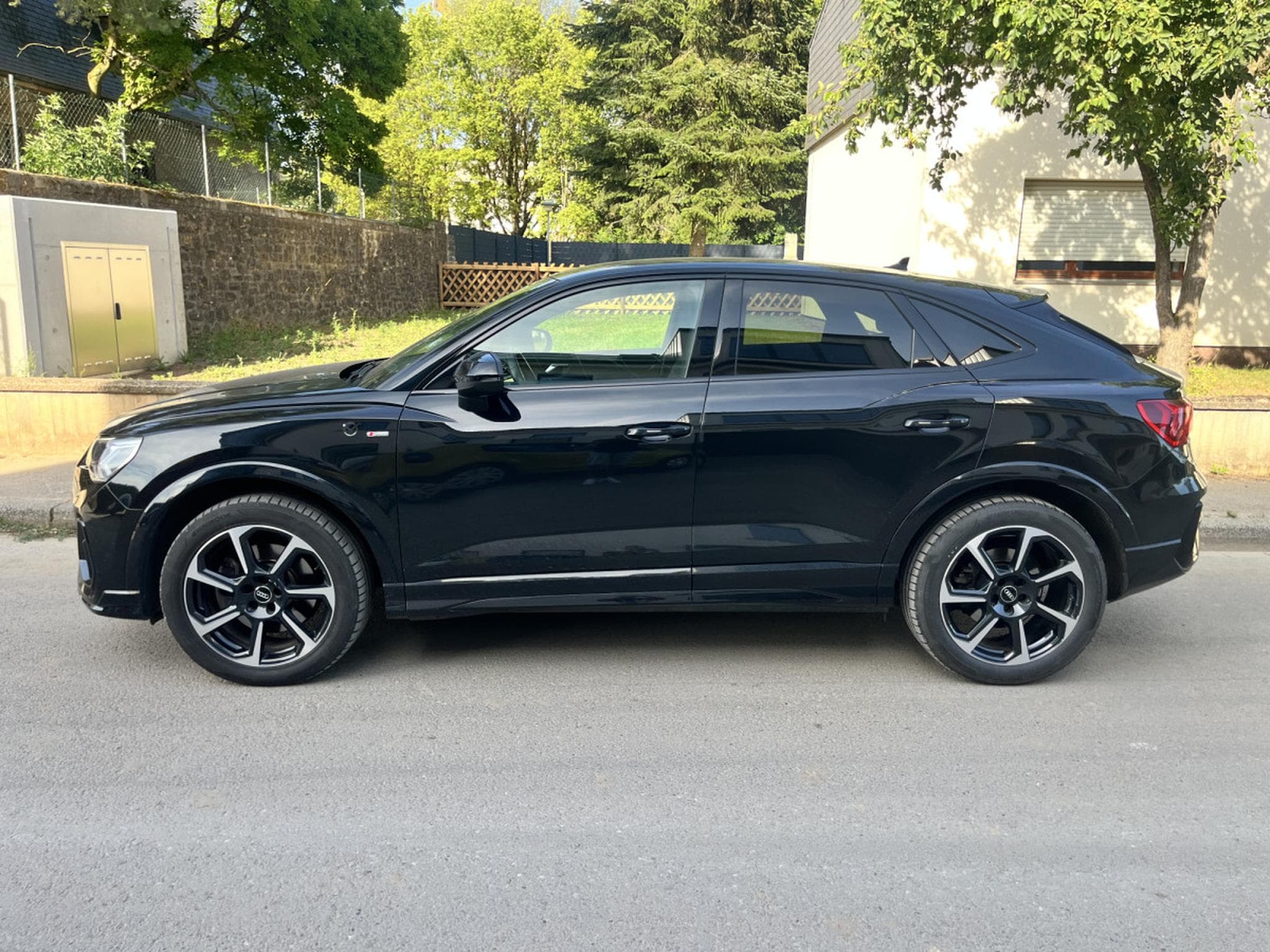 Audi Q3 Sportback tfsi 230 Quattro (2020) - Photo 10