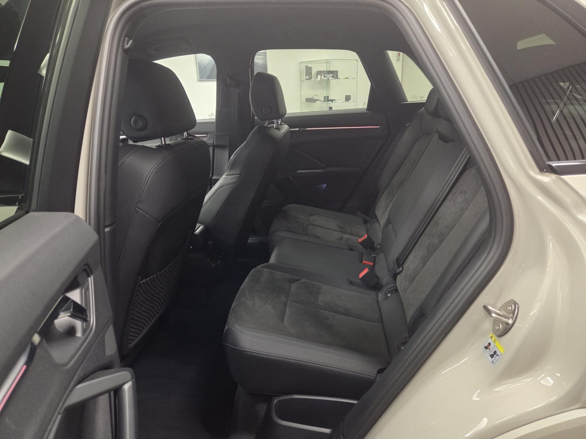 Audi RSQ3 2.5 TFSI quattro 400 CH / 295 kW S tronic (2022) - Photo 6