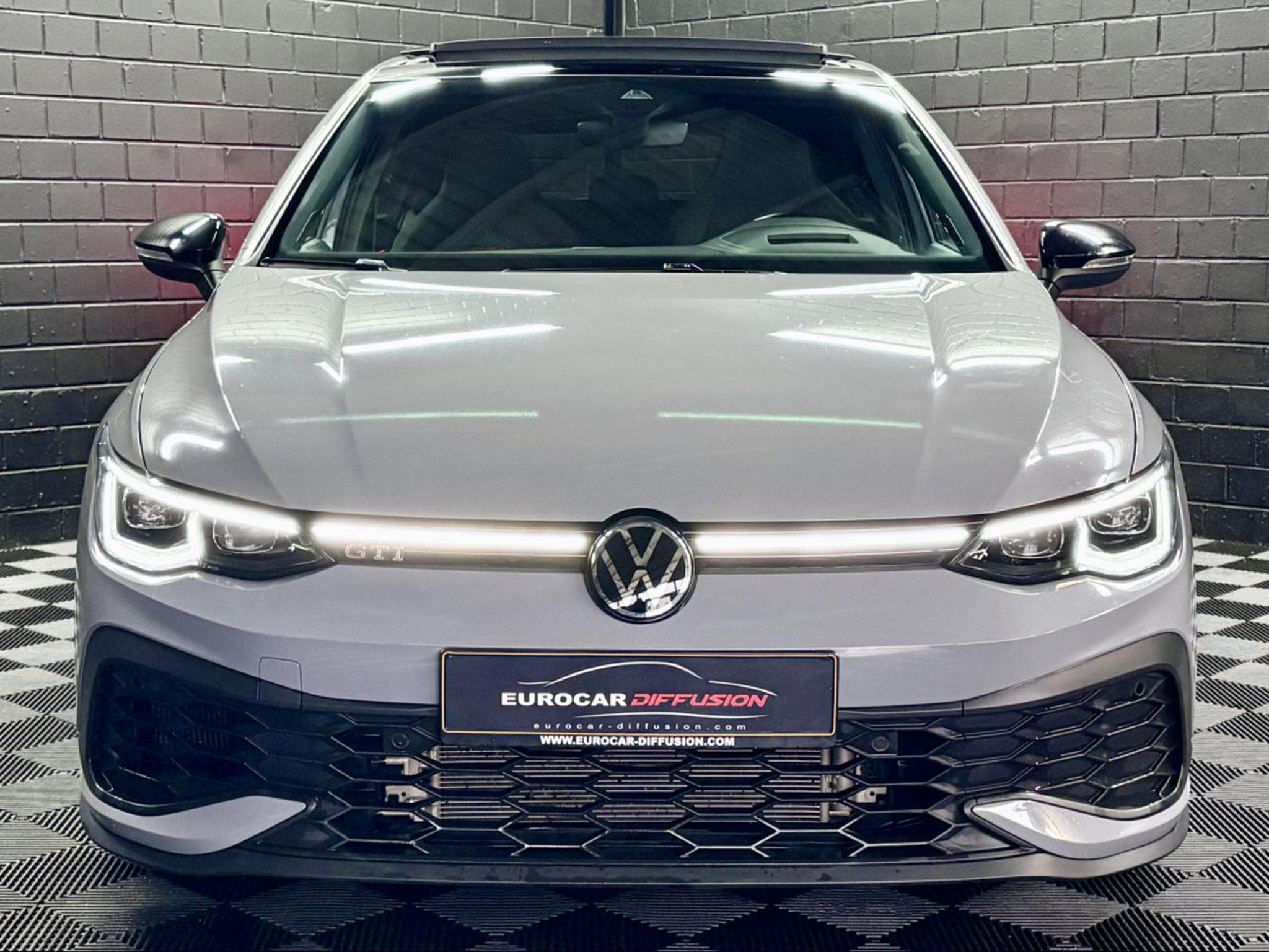 VW Golf GTI Clubsport 2.0 TSI 300 CV DSG7 *Matrix* *Toit Ouvrant* *H (2024) - Photo 2