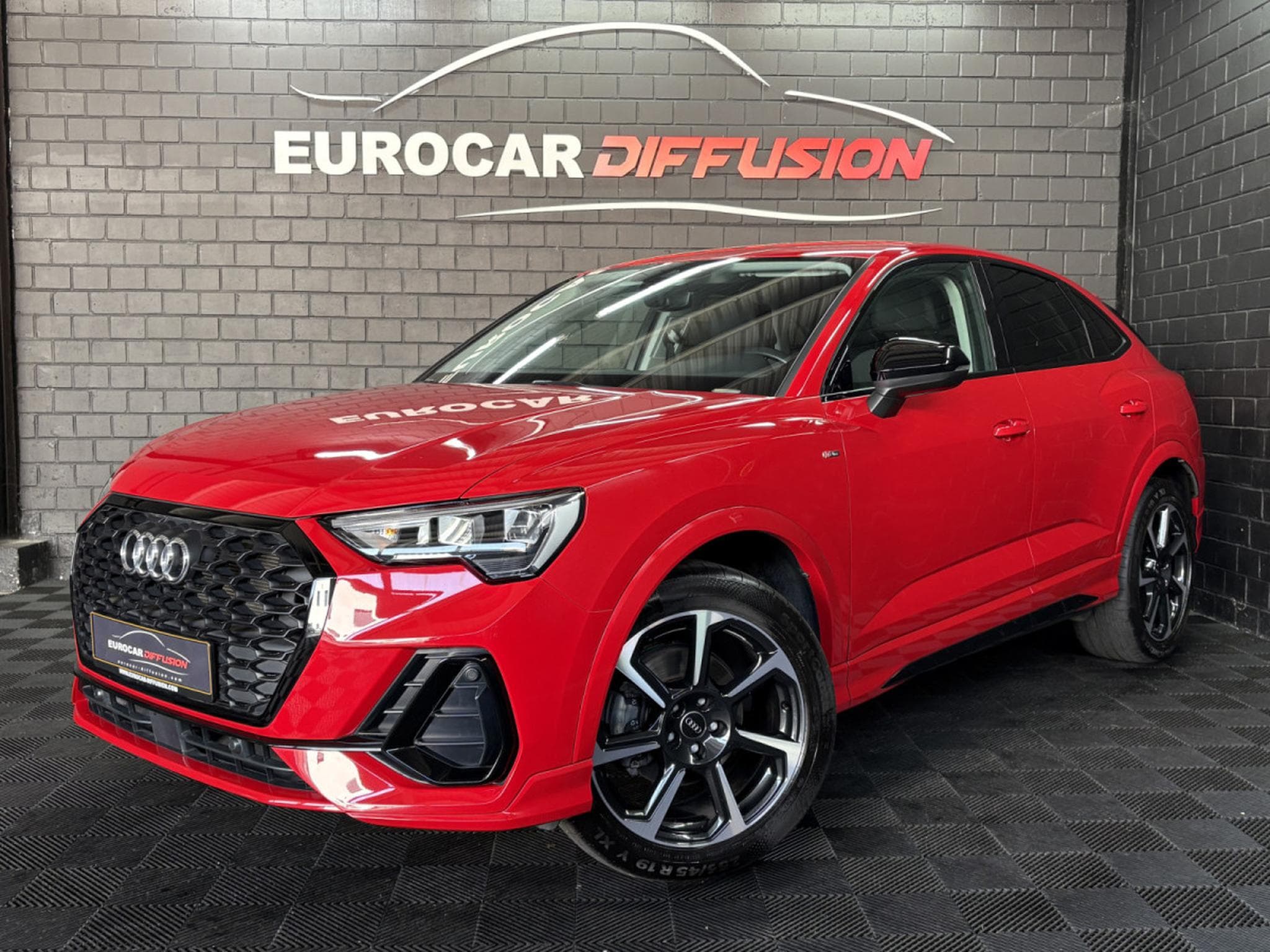 Audi Q3 Sportback S-Line 35 TFSI 150 CV *ATTELAGE* HAYON* (2023) - Photo 1