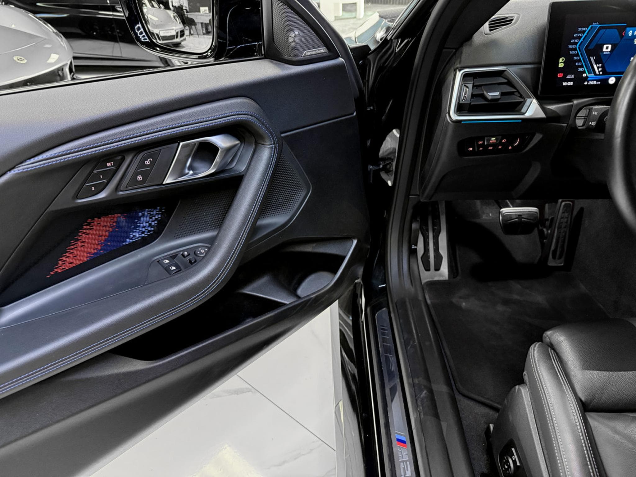 BMW M2 Coupé / H&K / M Sportsitz / Head UP (2024) - Photo 15
