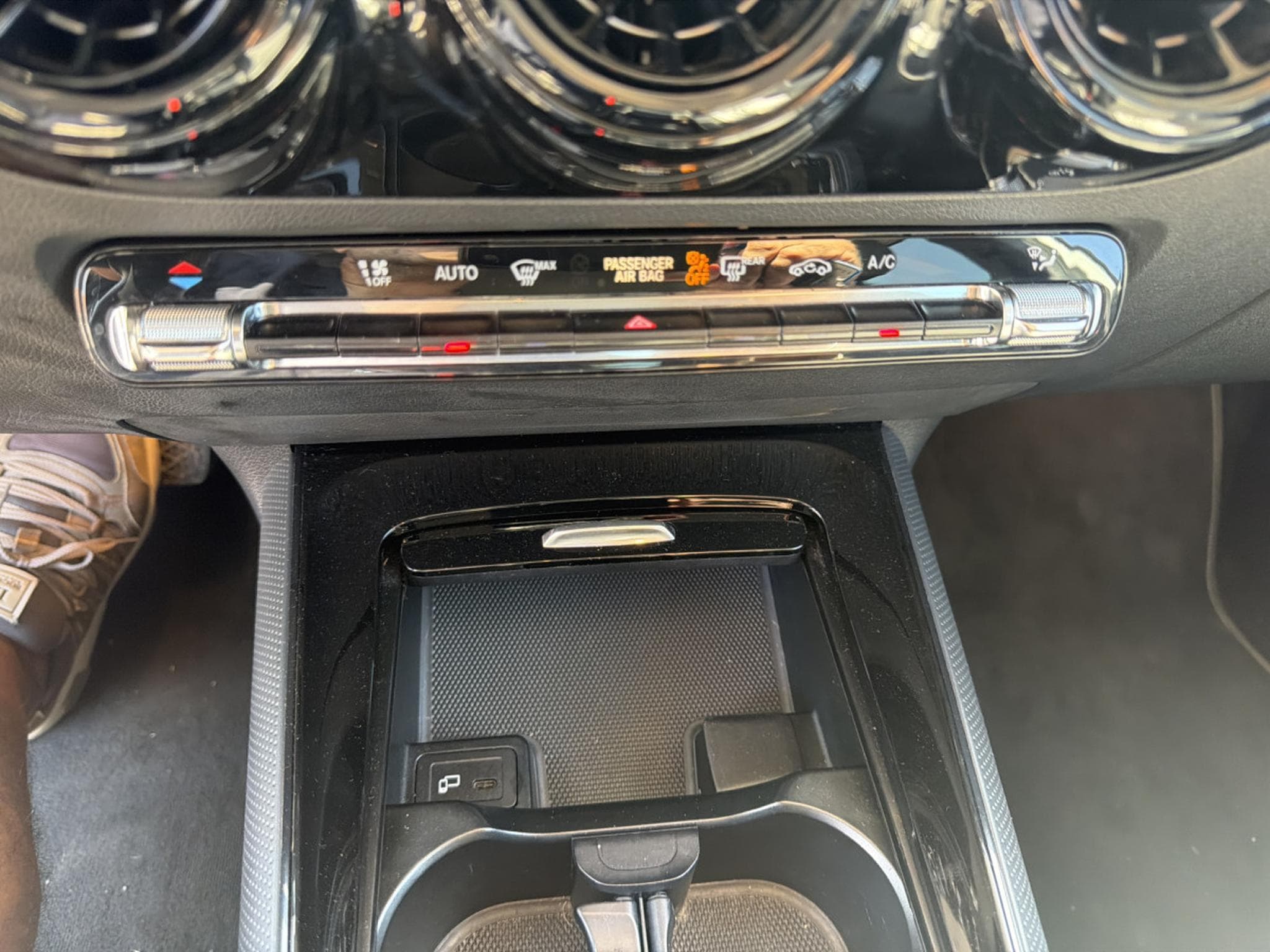 Mercedes B 180 136CV AUTO ATT-REM. (2021) - Photo 17