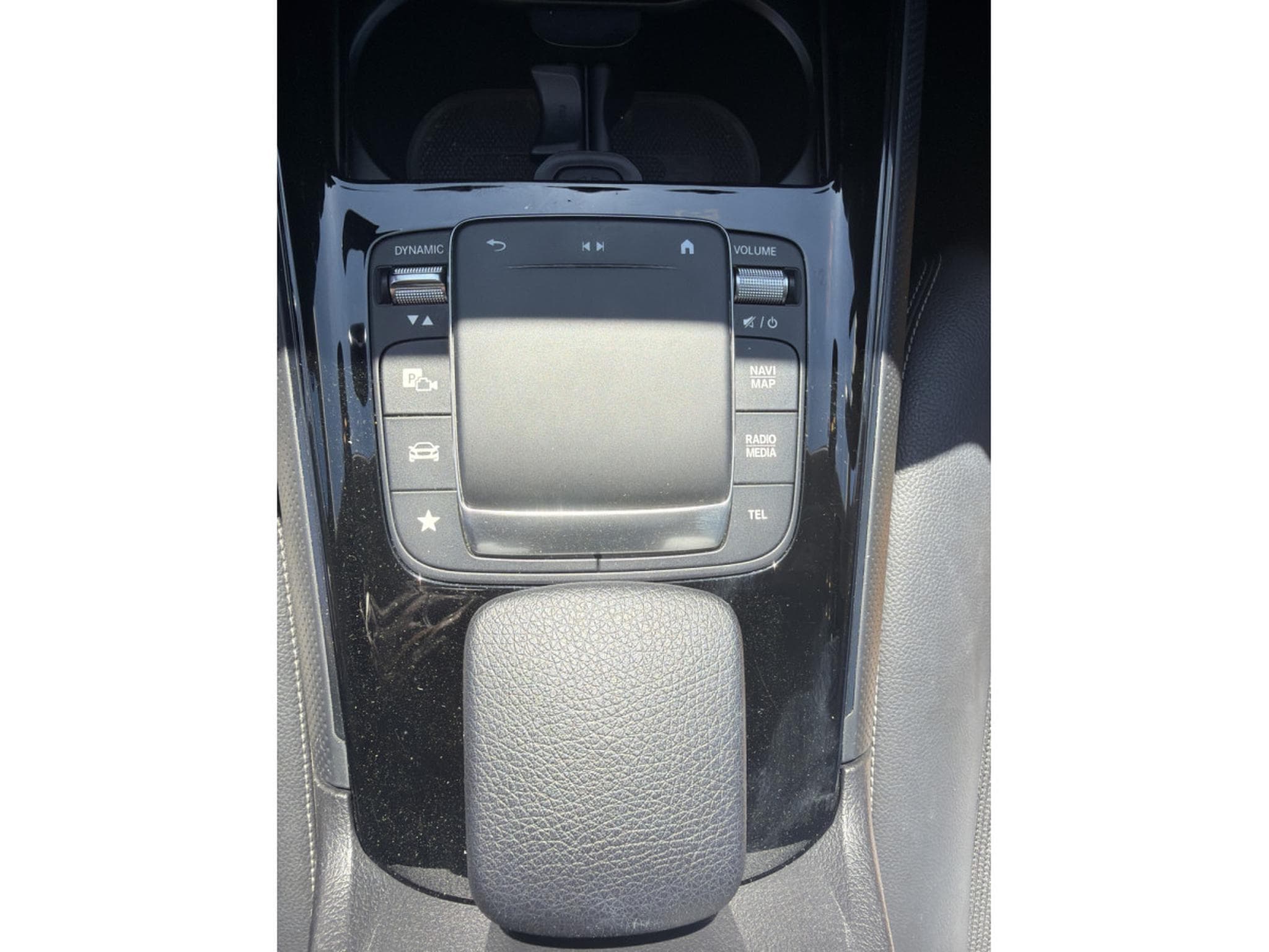 Mercedes B 180 136CV AUTO ATT-REM. (2021) - Photo 18