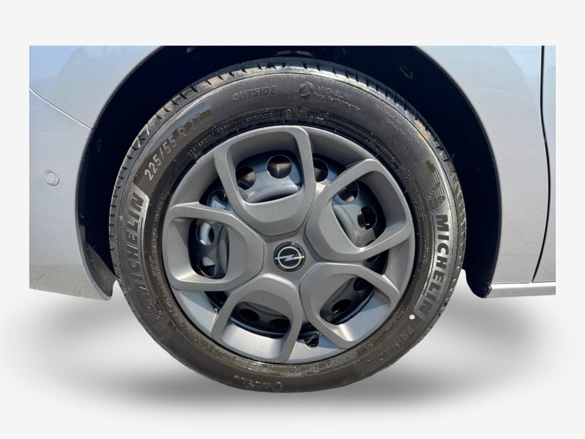 Opel Zafira 2.0 BlueHDI 180 AT8 (2026) - Photo 6