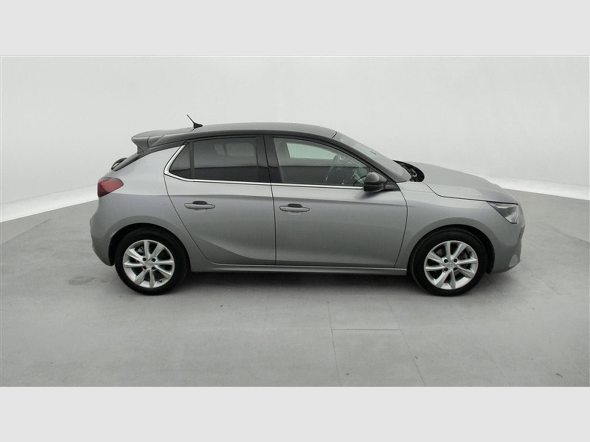 Opel Corsa 1.2 Turbo Elegance AUTO (2022) - Photo 23