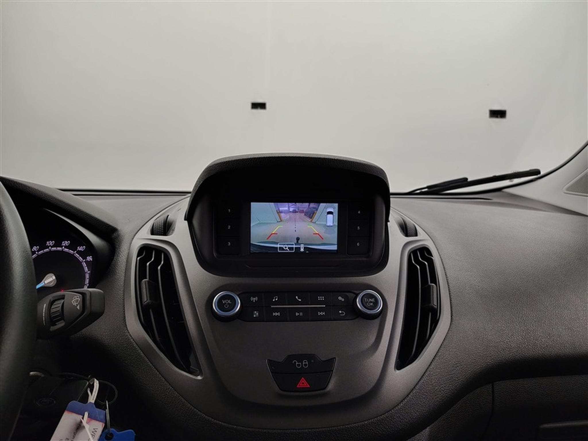 Ford Transit 1.0 EcoBoost Trend S/S (EU6d) (2023) - Photo 17