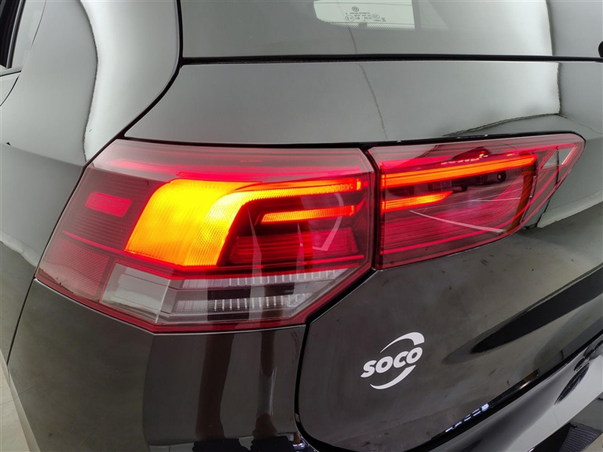 VW Golf 1.0 TSI 110Cv  NAVI / CAMERA / FULL LED / ALU (2022) - Photo 16