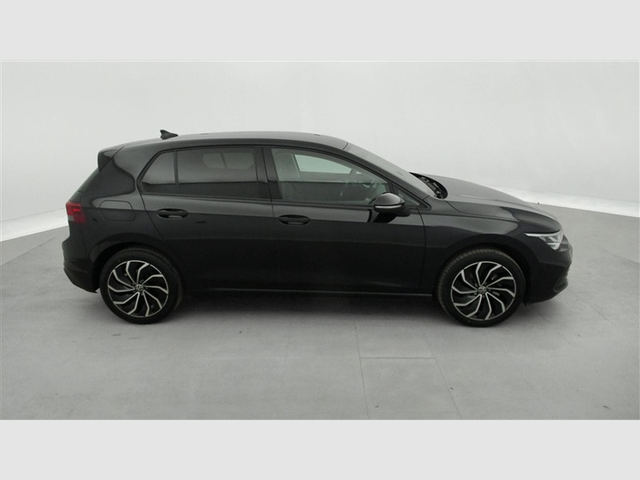 VW Golf 1.0 TSI 110Cv  NAVI / CAMERA / FULL LED / ALU (2022) - Photo 24