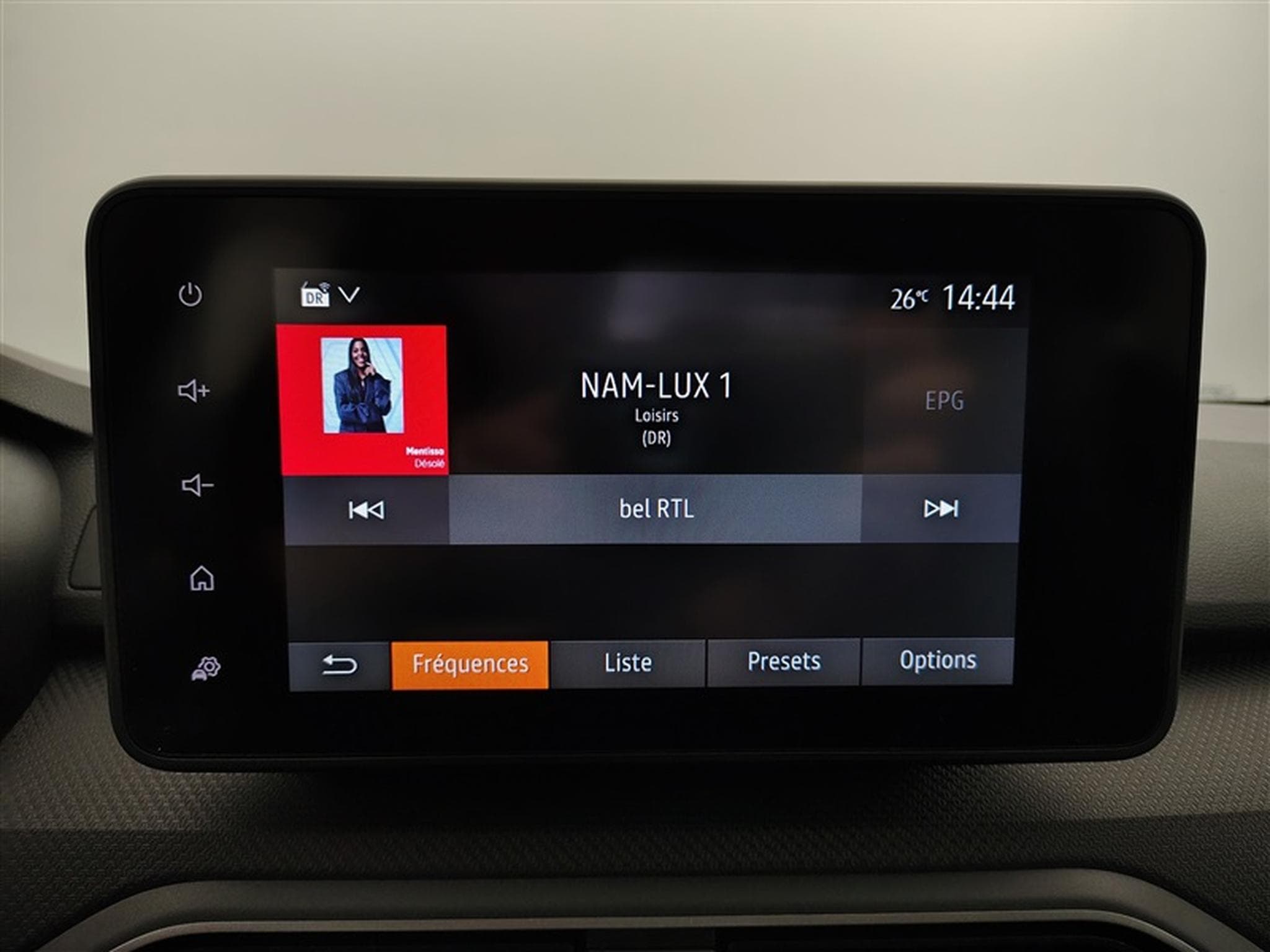 Dacia Sandero 1.0i SCe Comfort CARPLAY / PDC (2023) - Foto 11