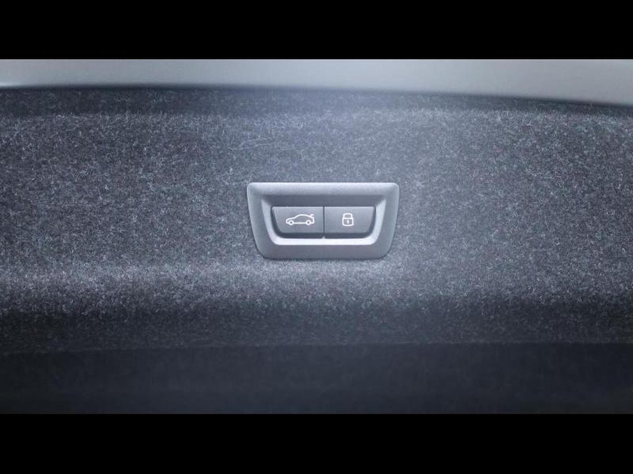 BMW M3 Competition xDrive 530 cv Berline (2024) - Photo 35