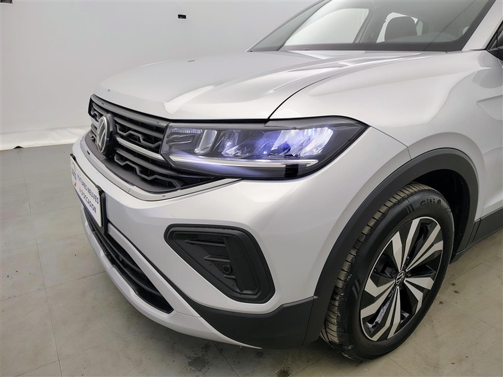 VW T-Cross 1.0 TSI 110cv DSG Life CARPLAY / CAMERA / FULL LED / ALU (2026) - Photo 15