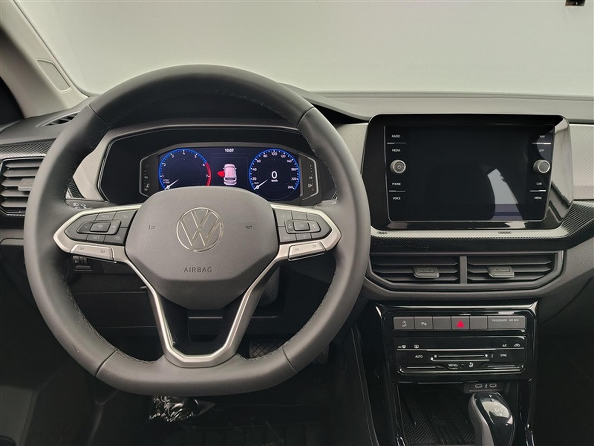 VW T-Cross 1.0 TSI 110cv DSG Life CARPLAY / CAMERA / FULL LED / ALU (2026) - Photo 9