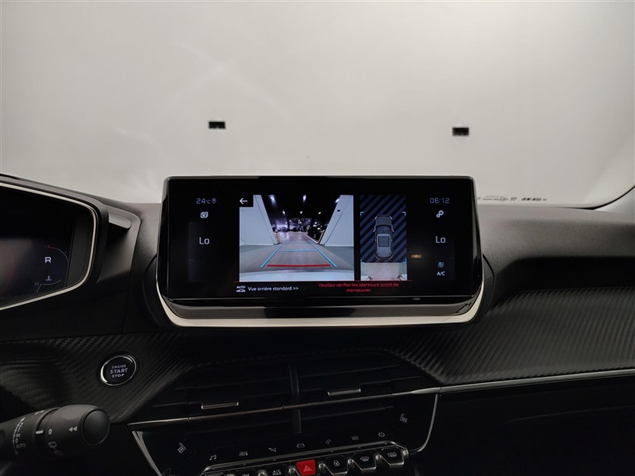 Peugeot 2008 1.2 PureTech Allure Pack S&S (EU6.4) (2022) - Foto 18