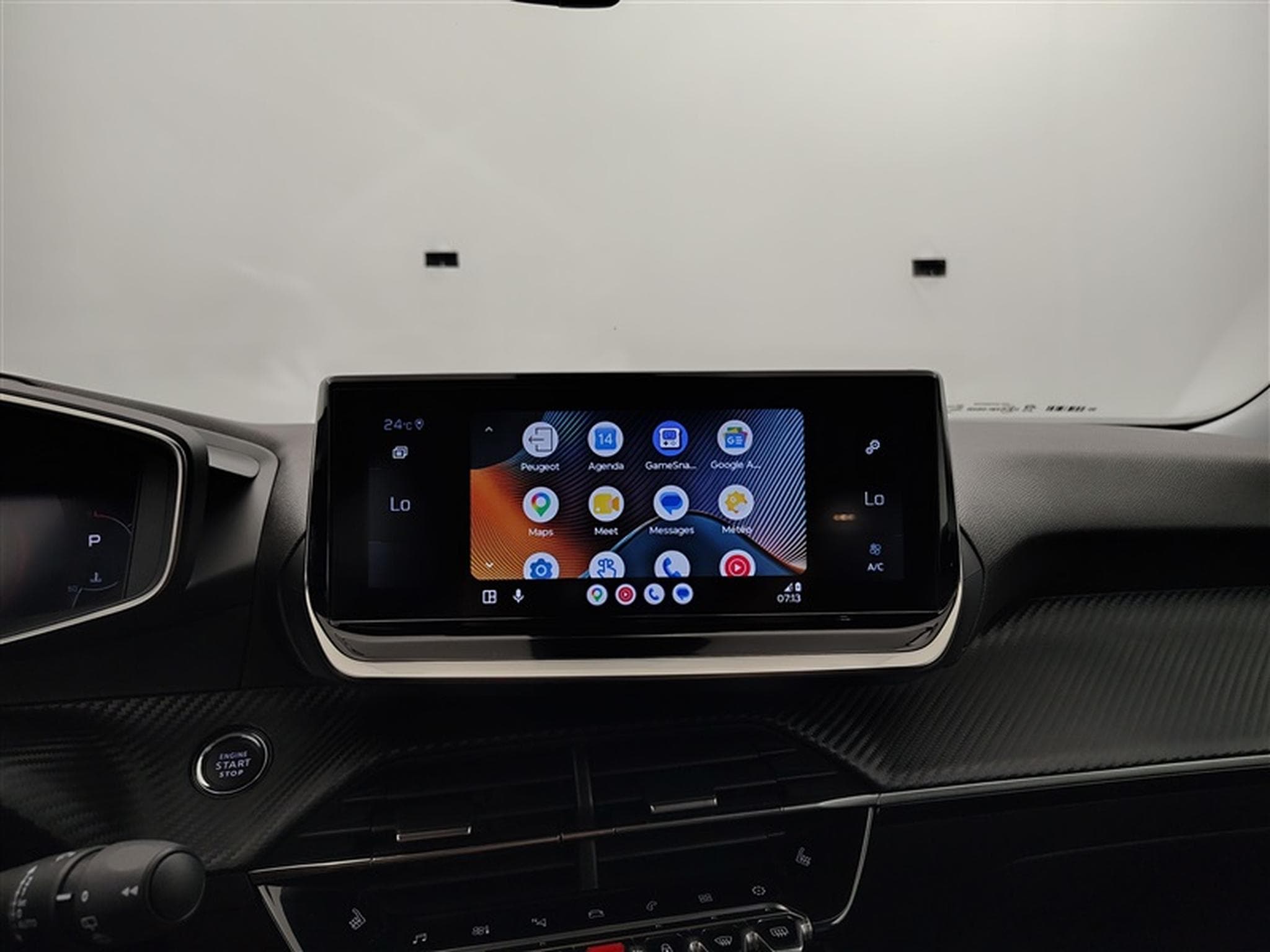 Peugeot 2008 1.2 PureTech Allure Pack S&S (EU6.4) (2022) - Foto 20