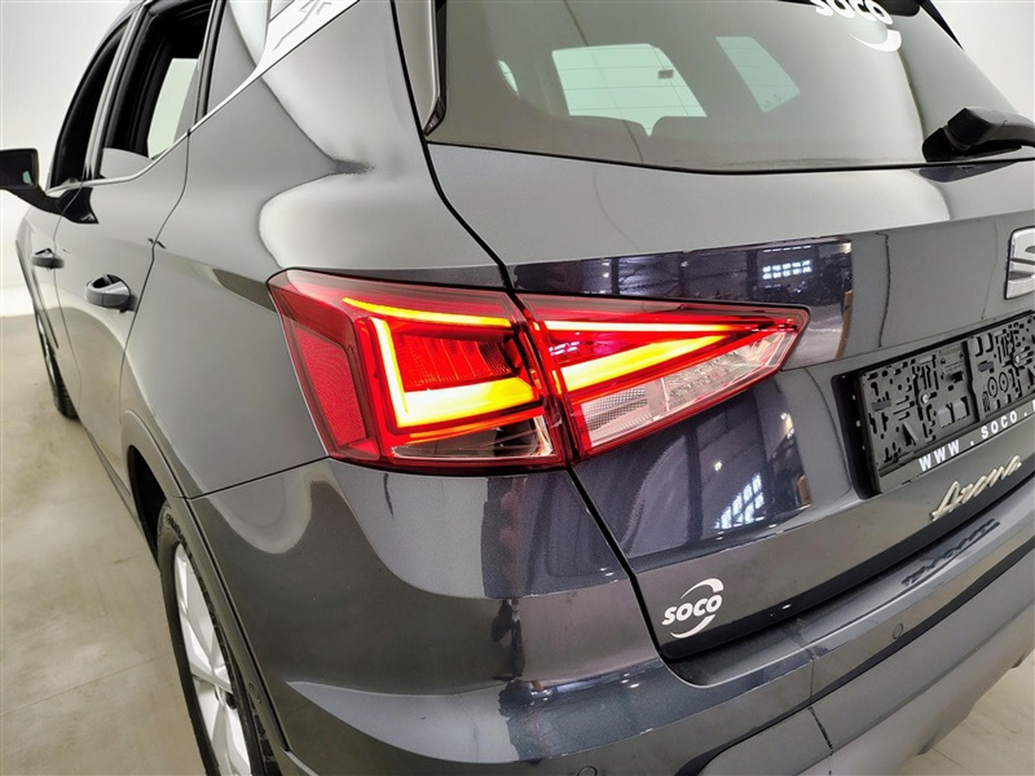 Seat Arona 1.0 TSI FR DSG NAVI / FULL LED / CARPLAY (2024) - Photo 16