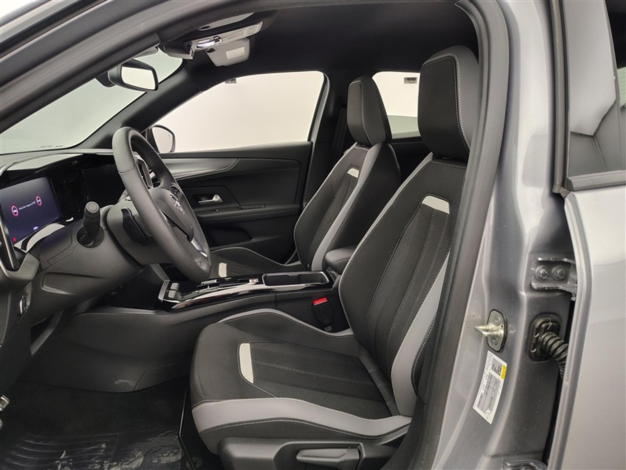 Opel Mokka 1.2 Turbo 130cv AT8 GS Line NAVI / FULL LED / CAMERA (2024) - Photo 7