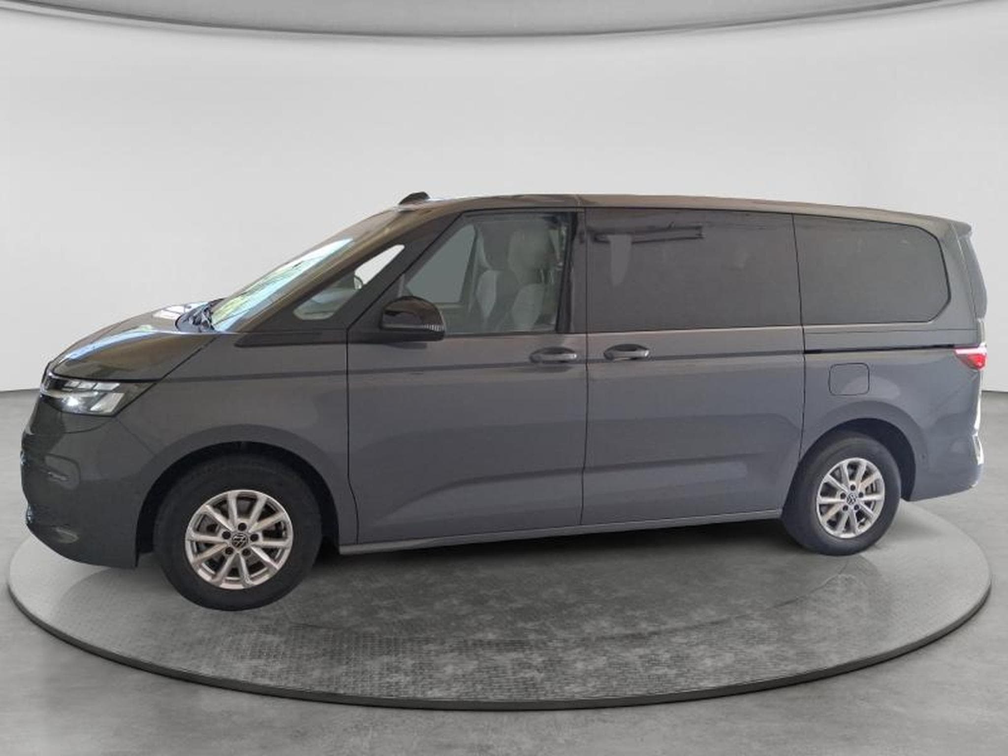 VW T7 Life LONG (2026) - Photo 19