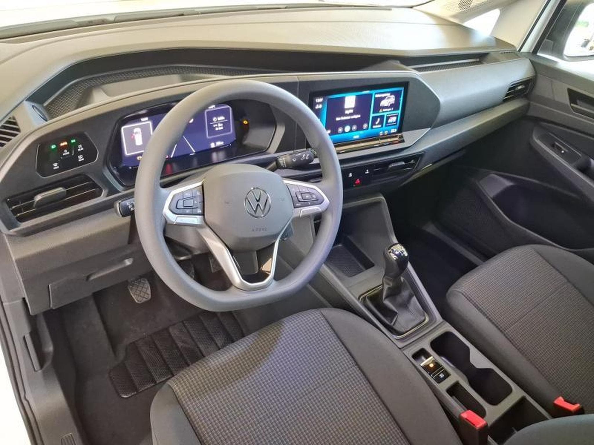 VW Caddy V Fourgon (2026) - Photo 2