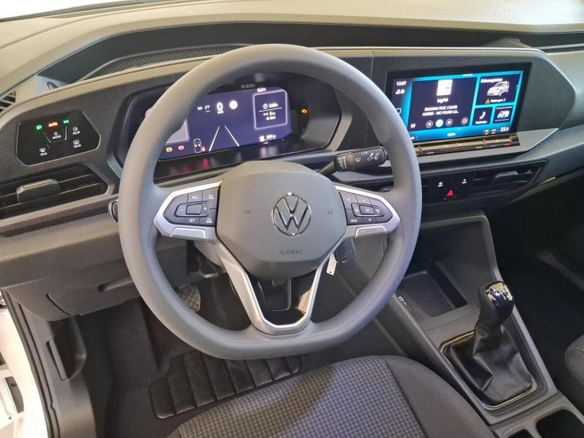 VW Caddy V Fourgon (2026) - Photo 8