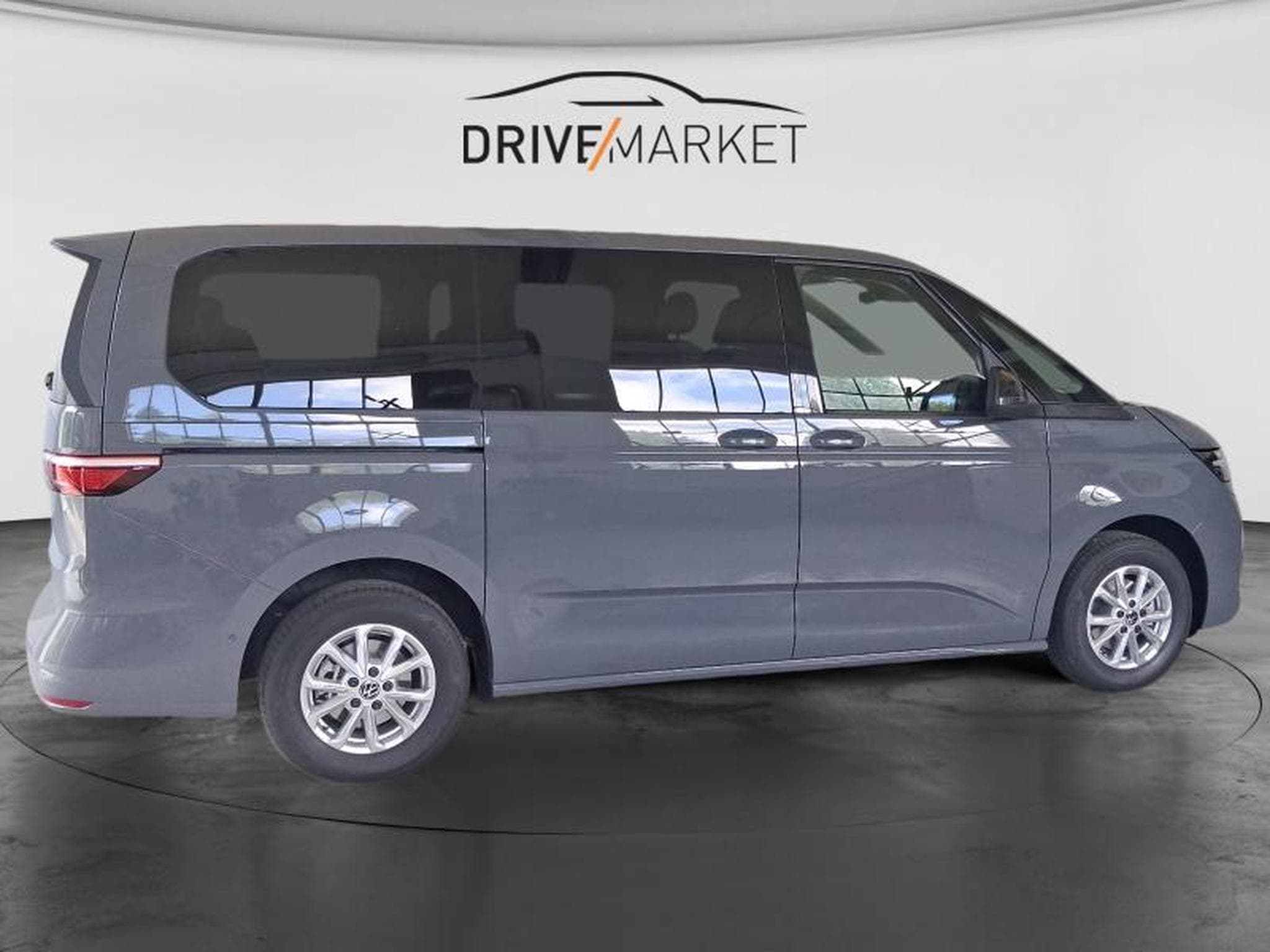 VW T7 Life LONG (2026) - Photo 20