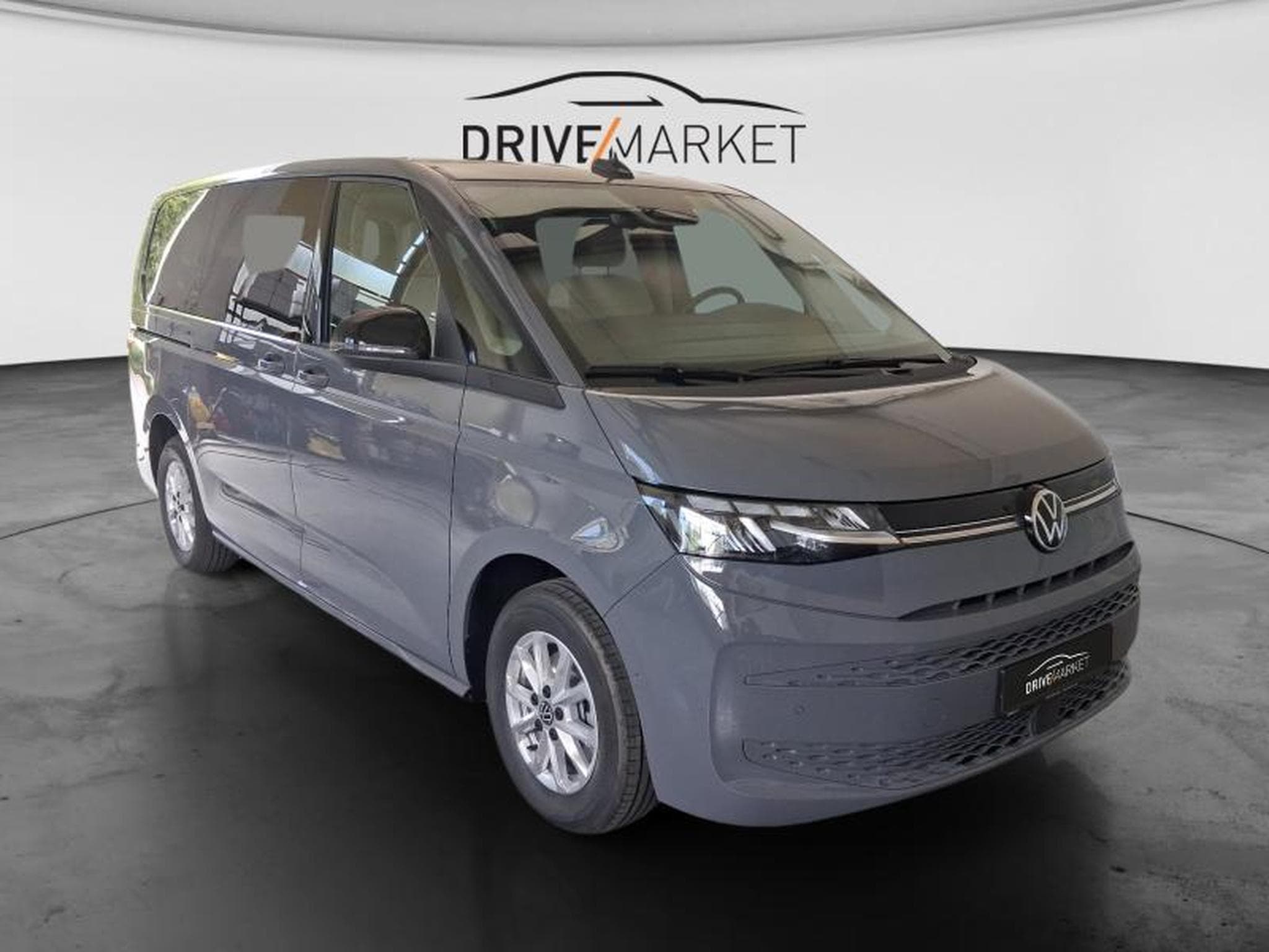 VW T7 Life LONG (2026) - Photo 21